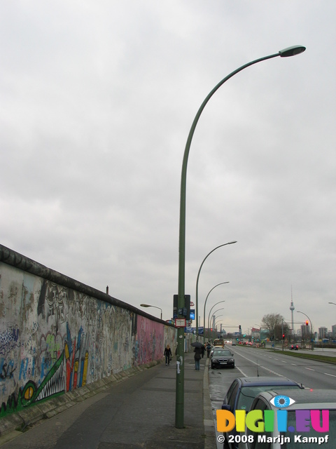25248 Berlin wall